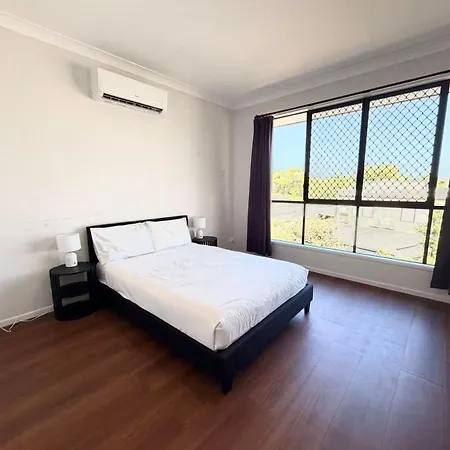 310a Maple House - Ensuite In Coopers Plains *
