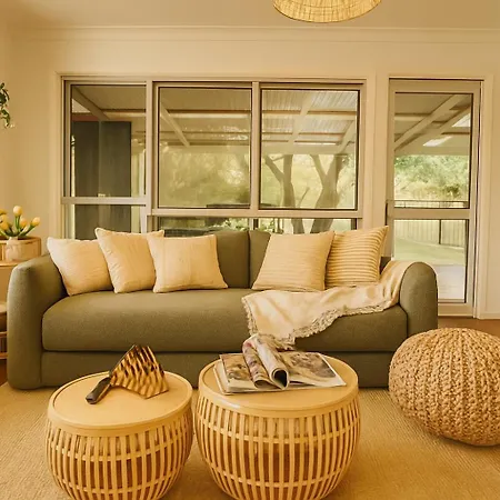 2br Chic Urban Escape In Norman Park Near Bne With Parking * Brisbane