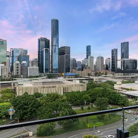 Apartment Luxury South Bank | Views *