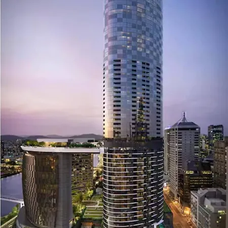 Level 46 Luxury Queens Wharf With Unblocked Southbank & River View Apartment