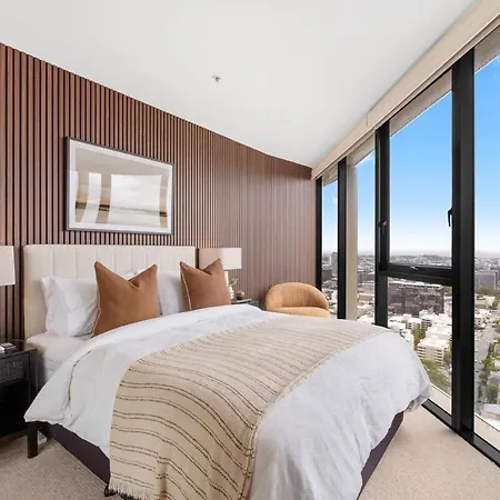 The Story - 2bed-2bath-2car-pool-views - Cbd Apartment Brisbane