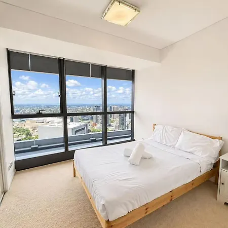 Apartment Modem Two Bedroom In Inner Cbd Brisbane