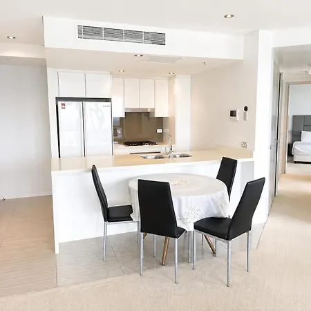 Apartment Modem Two Bedroom In Inner Cbd