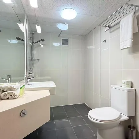 Summit Aparthotel 4*