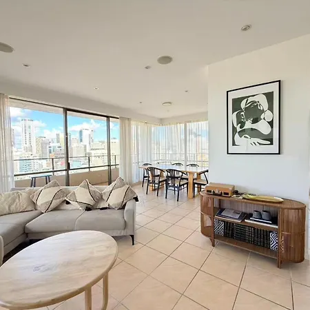 Summit 4* Brisbane