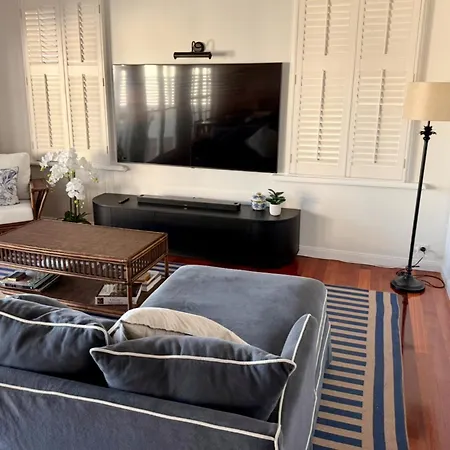 4bdr Queenslander With Pool Near Manly Esplanade * Brisbane