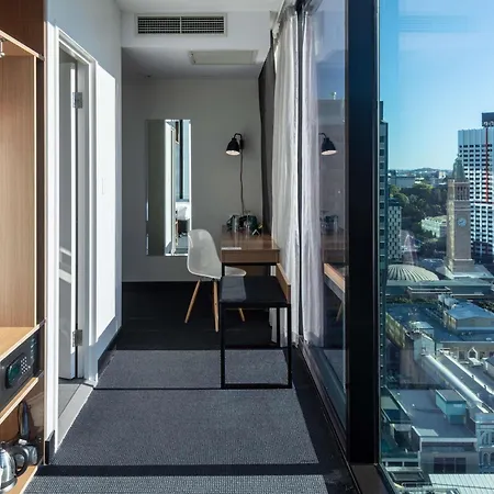 Ibis Styles Elizabeth Street Hotel 4*