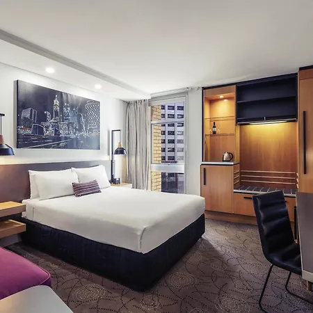 Mercure King George Square Hotel