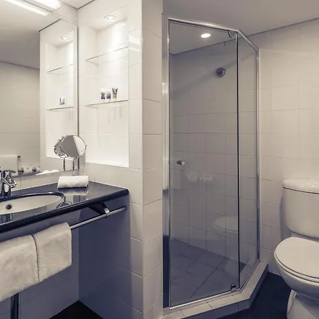 Mercure King George Square 4* Brisbane