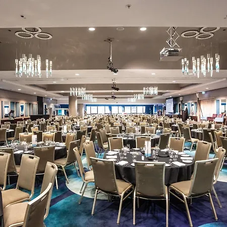 Pullman King George Square Hotel Brisbane