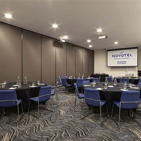 Hotel Novotel South Bank 5*