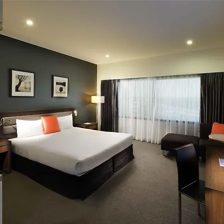Hotel Novotel Airport