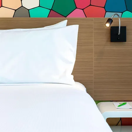 Hotel Ibis Styles Elizabeth Street 4*