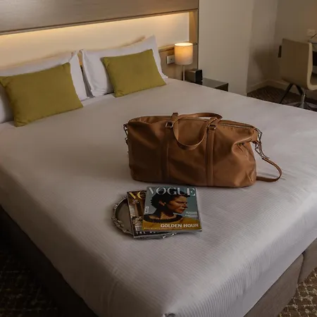 Point Hotel 5*