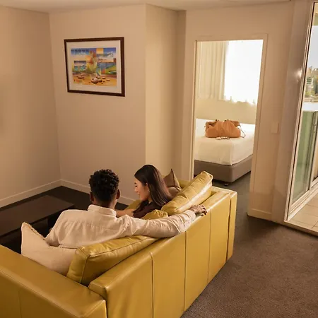 Point Hotel