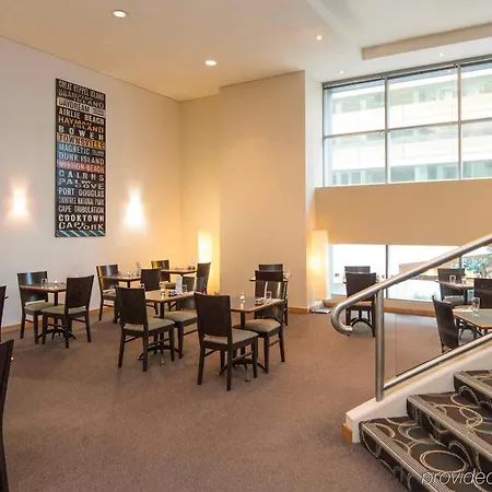 Hotel Indigo Centre By Ihg 5*