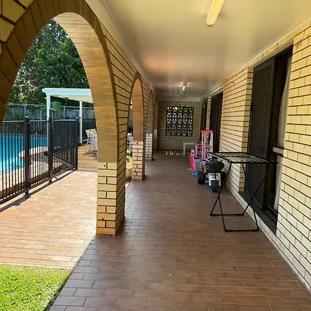 4br Big Family House With Huge Pool Holiday home