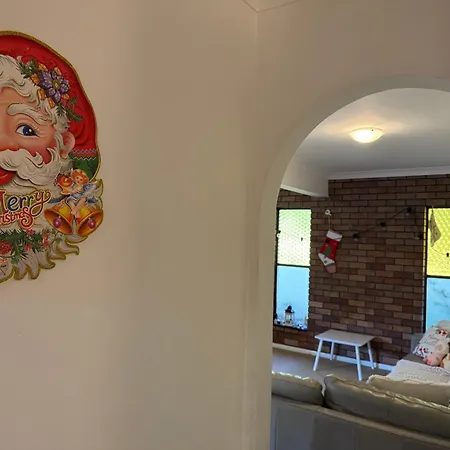 4br Big Family House With Huge Pool