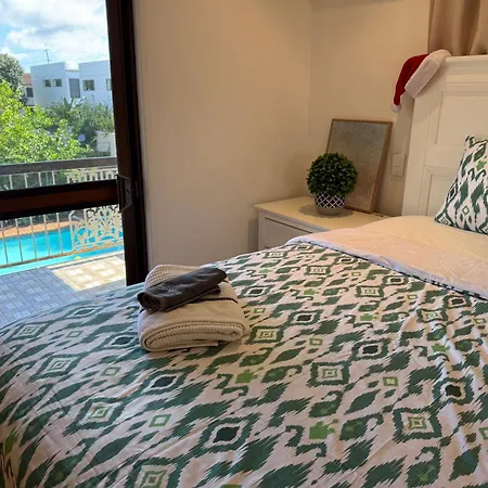 4br Big Family House With Huge Pool Holiday home