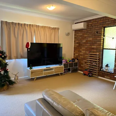 Holiday home 4br Big Family House With Huge Pool