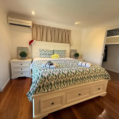 Holiday home 4br Big Family House With Huge Pool *