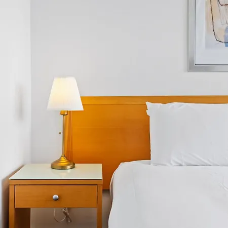 Stylish Studio In The Heart Of Brisbane City