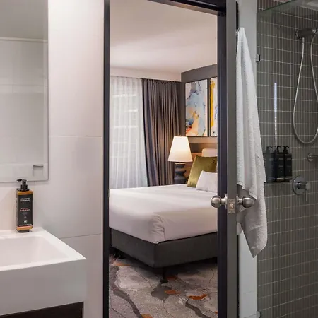 Hotel Mercure Spring Hill