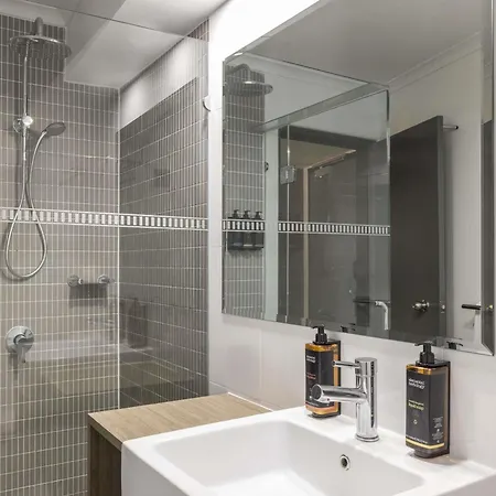 Mercure Spring Hill 4* Brisbane