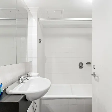 Aparthotel Brunswick 4*