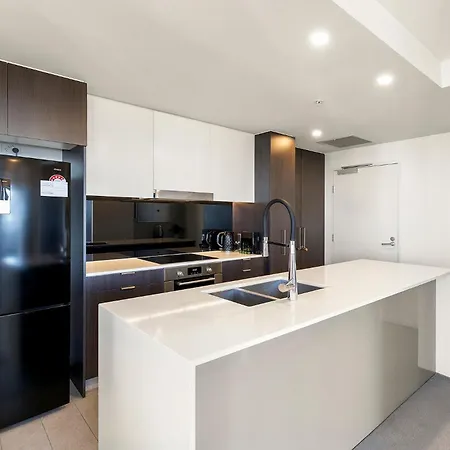 Great Location And Amazing Views Apartment *