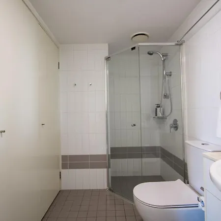 Inn 1 Bed Near Eagle Street Brisbane