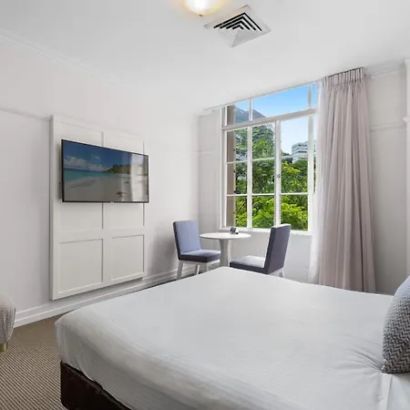 S&p - Station Brisbane