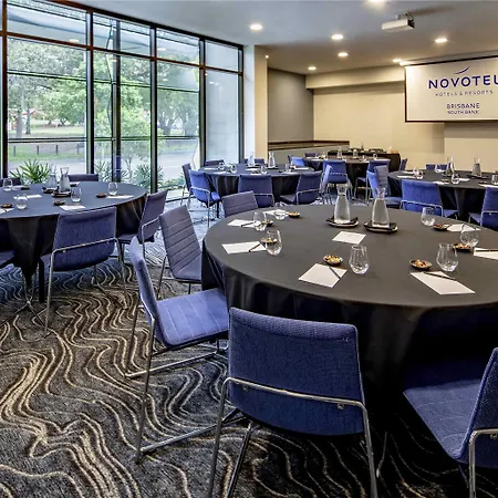 Hotel Novotel South Bank 5*