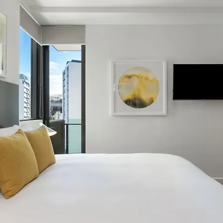 Aparthotel Quattro On Astor 4*