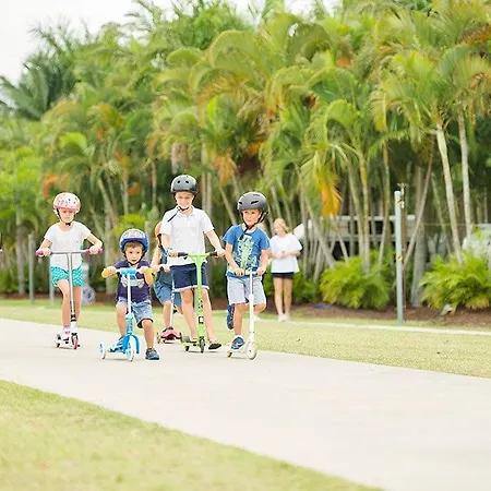 Village Holiday park 5*