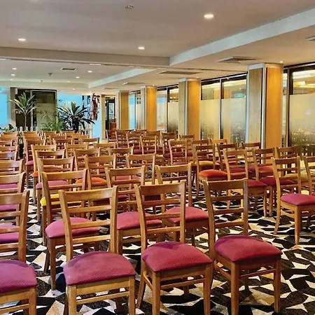 Hotel The Colmslie 5*