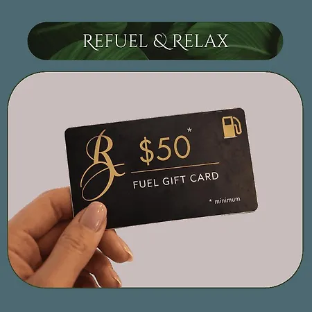 Royal On The Park 5*