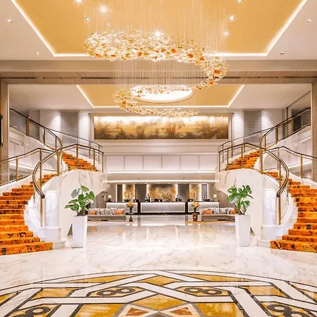 Royal On The Park 5* Brisbane