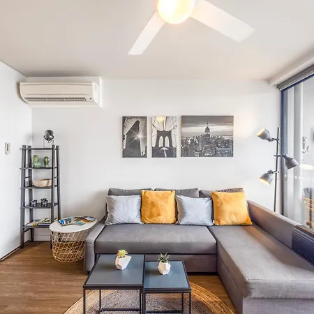 Modern Homely 2br W Parking Bowen Hills Apartment