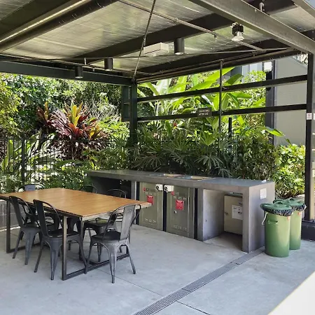 Modern Homely 2br W Parking Bowen Hills Apartment Brisbane
