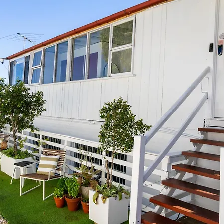 Hot Tub, Ice Bath, Gym, Sauna, Pool Table Coorparoo Haven Homestay Brisbane