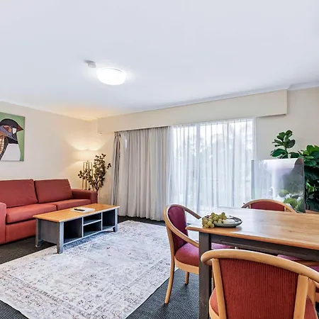 Charming Easy Access 2 Cbd By Custom Hosting * Brisbane