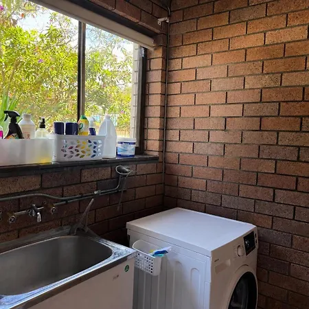 4br Big Family House With Huge Pool * Brisbane