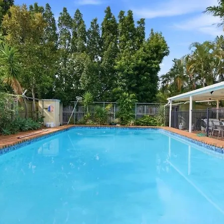 Holiday home 4br Big Family House With Huge Pool *