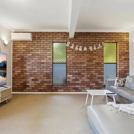 Holiday home 4br Big Family House With Huge Pool *