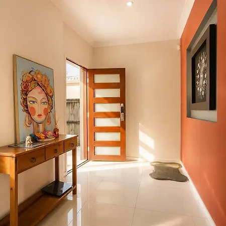 5br Family - Ev Car Point At Home, 2 Master - Near Sunnybank, Qeii, Qsac And Griffith Uni Brisbane