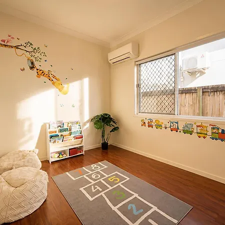 5br Family - Ev Car Point At Home, 2 Master - Near Sunnybank, Qeii, Qsac And Griffith Uni * Brisbane