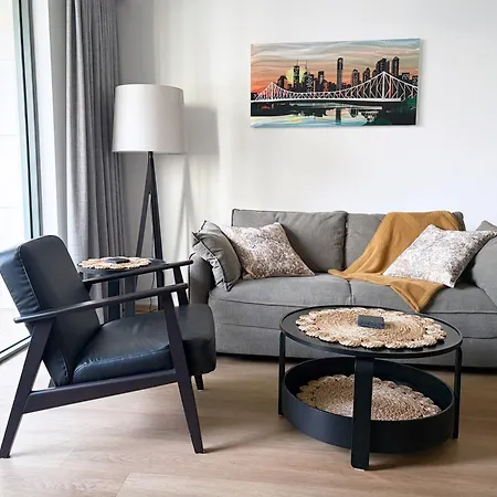 Centre Comfort And Convenience Apartment *