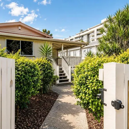 Holiday home Stylish 4bedroom Outdoor Dining And Access Brisbane