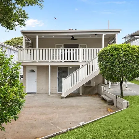 Stylish 4bedroom Outdoor Dining And Access *